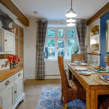 2 Bed In Over Sands Oc-78871 * Grange-over-Sands